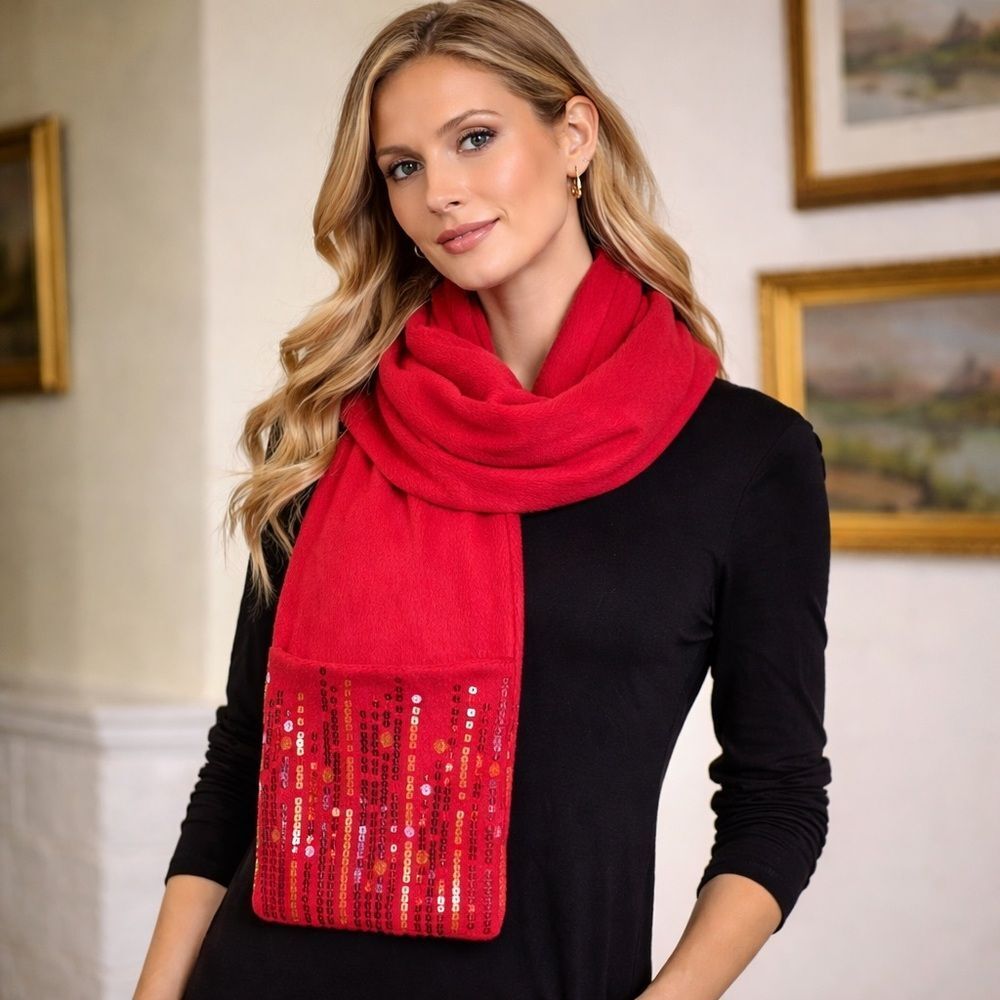 NWT Bob Mackie Wearable Art Fleece Scarf